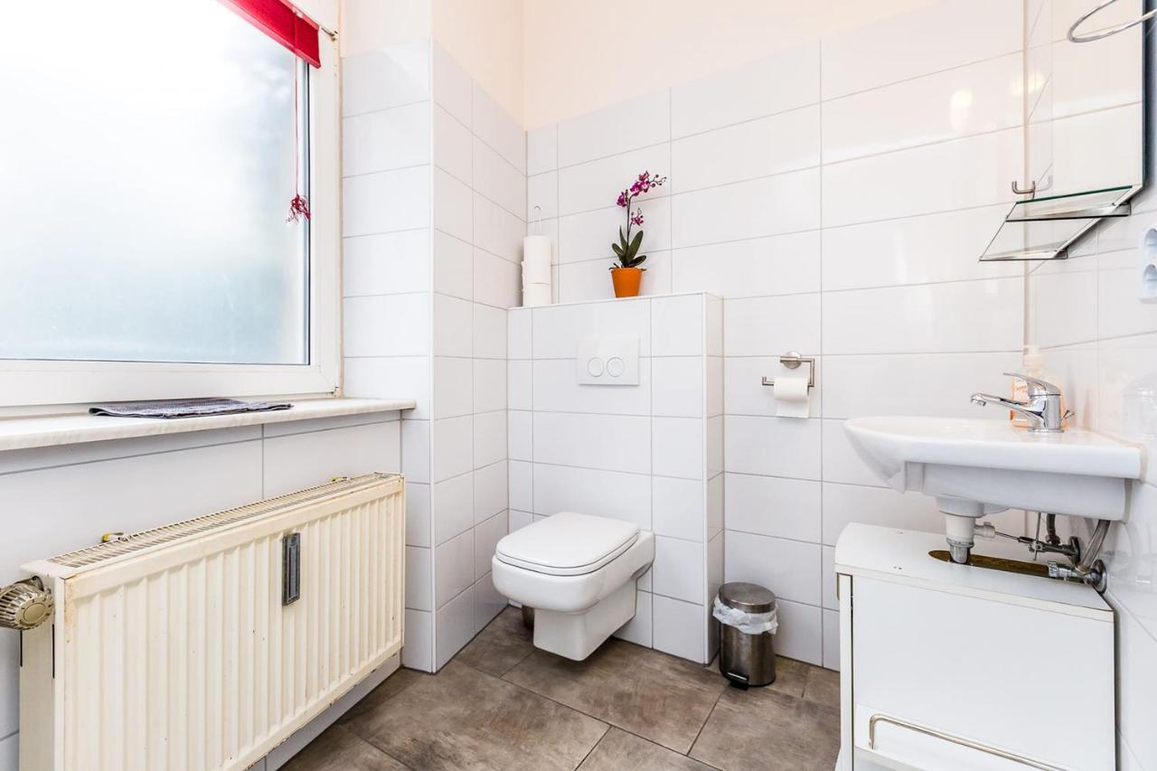 Cozy Apartments In Muelheim Cologne Exterior photo