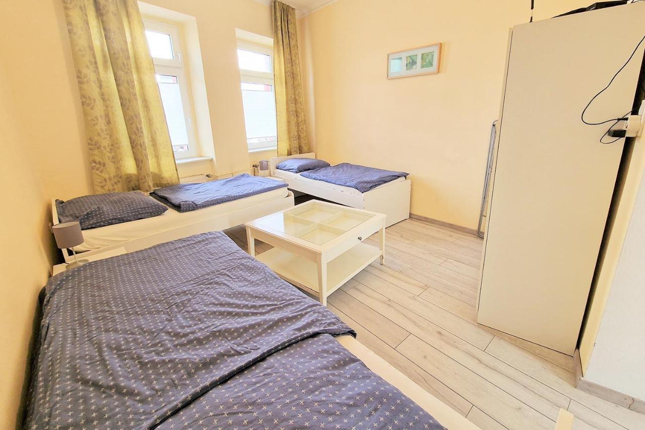 Cozy Apartments In Muelheim Cologne Exterior photo